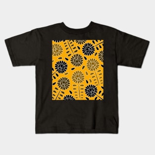 Floral contrast II Kids T-Shirt